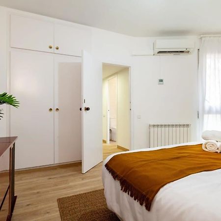 Exclusive Huge 4 Double Bedroom City Center Barcellona Esterno foto