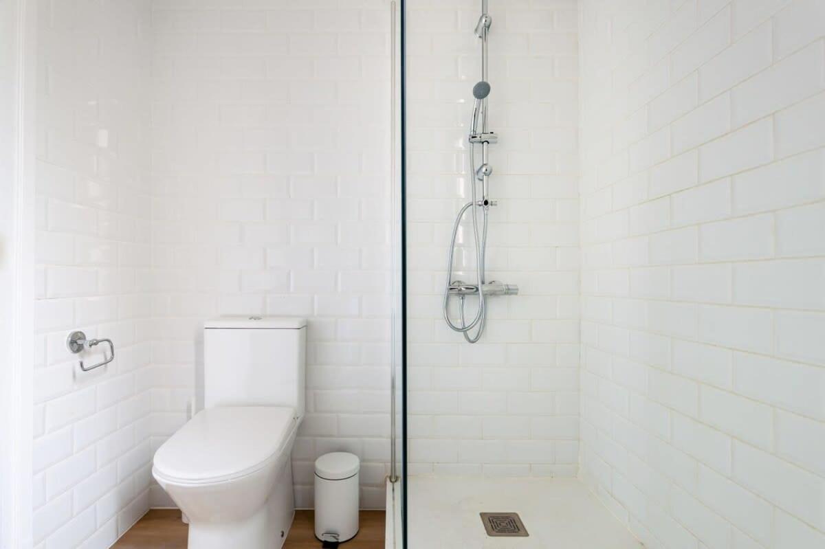 Exclusive Huge 4 Double Bedroom City Center Barcellona Esterno foto