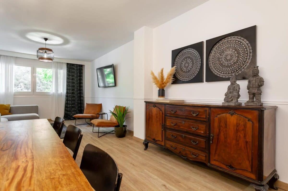 Exclusive Huge 4 Double Bedroom City Center Barcellona Esterno foto